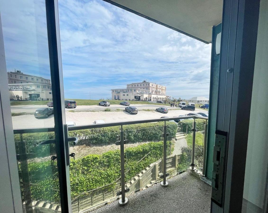 38 Zinc Villa New Quay Buitenkant foto