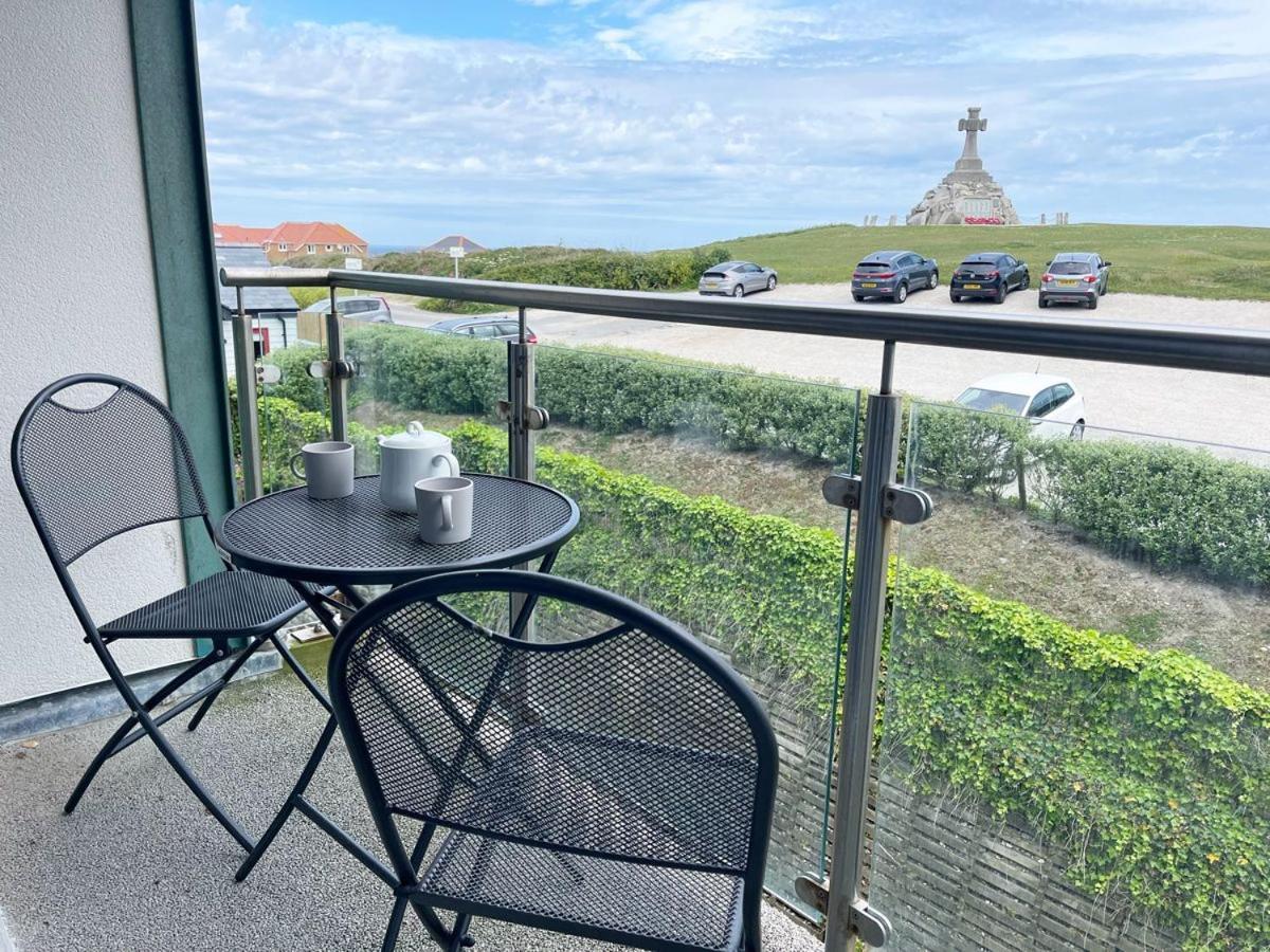 38 Zinc Villa New Quay Buitenkant foto